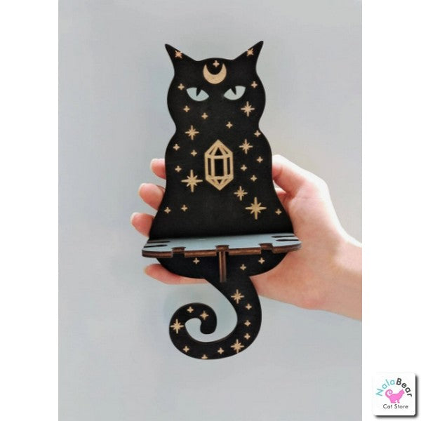 Black Cat Shelf - Crystals and necklaces
