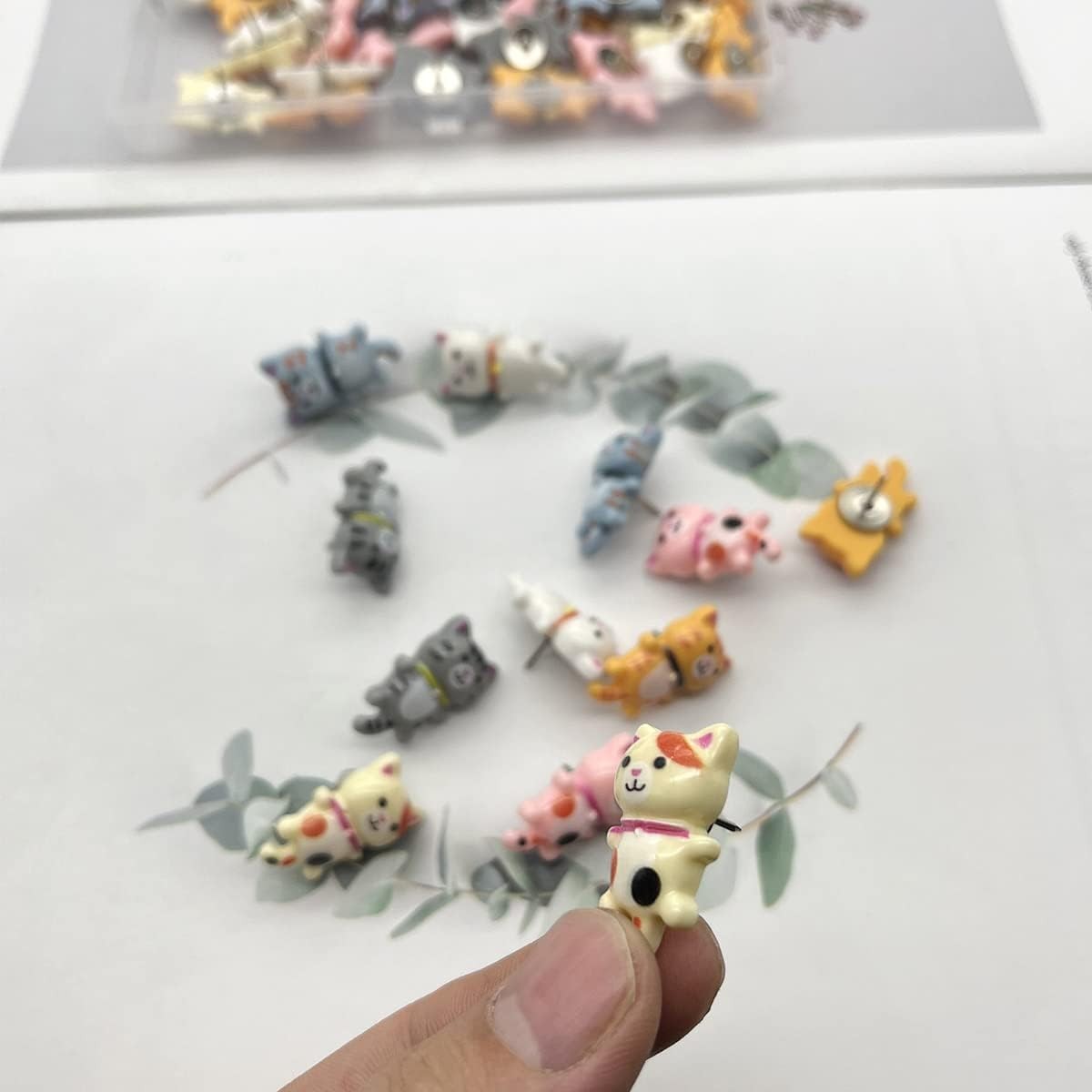 Multi Color Cat Push Pin 5pk