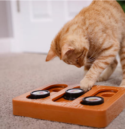 Quirky Kitty Sushi Hunter Bento Box Puzzle - Interactive Treat Puzzle Toy with Catnip Packet for Mental Engagement and Slow Feeding